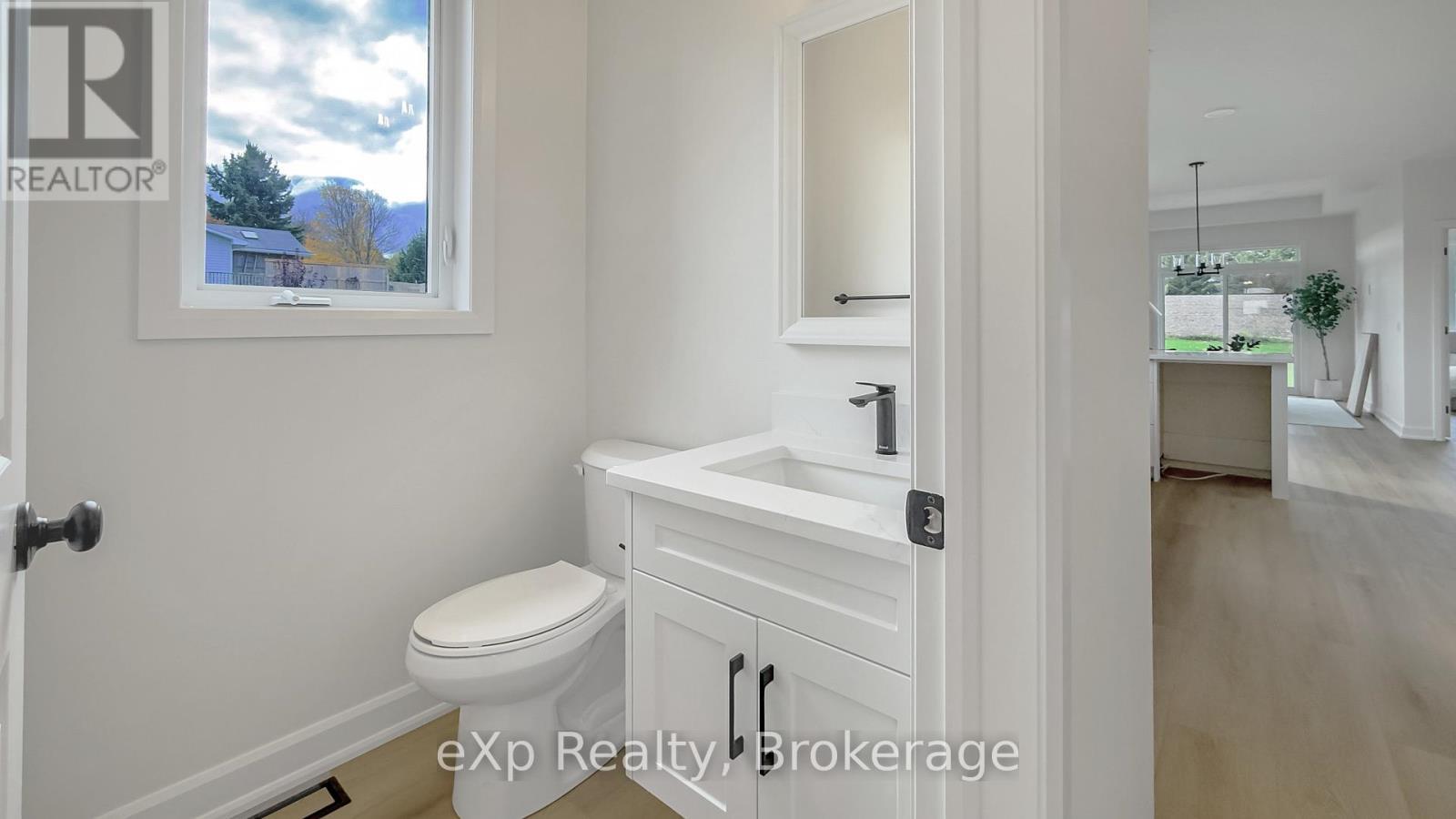 12 Janet Street, South Bruce, ON - Indoor Photo Showing Bathroom