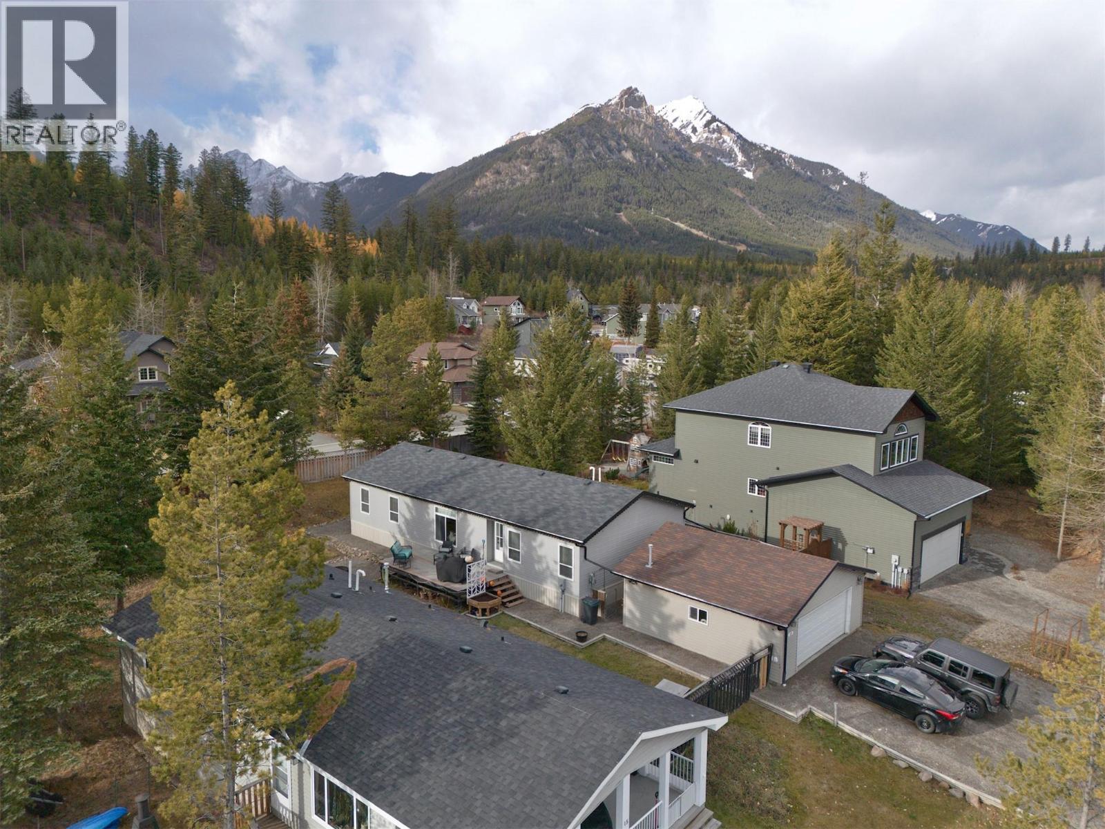 13 Darby Crescent, Elkford, BC