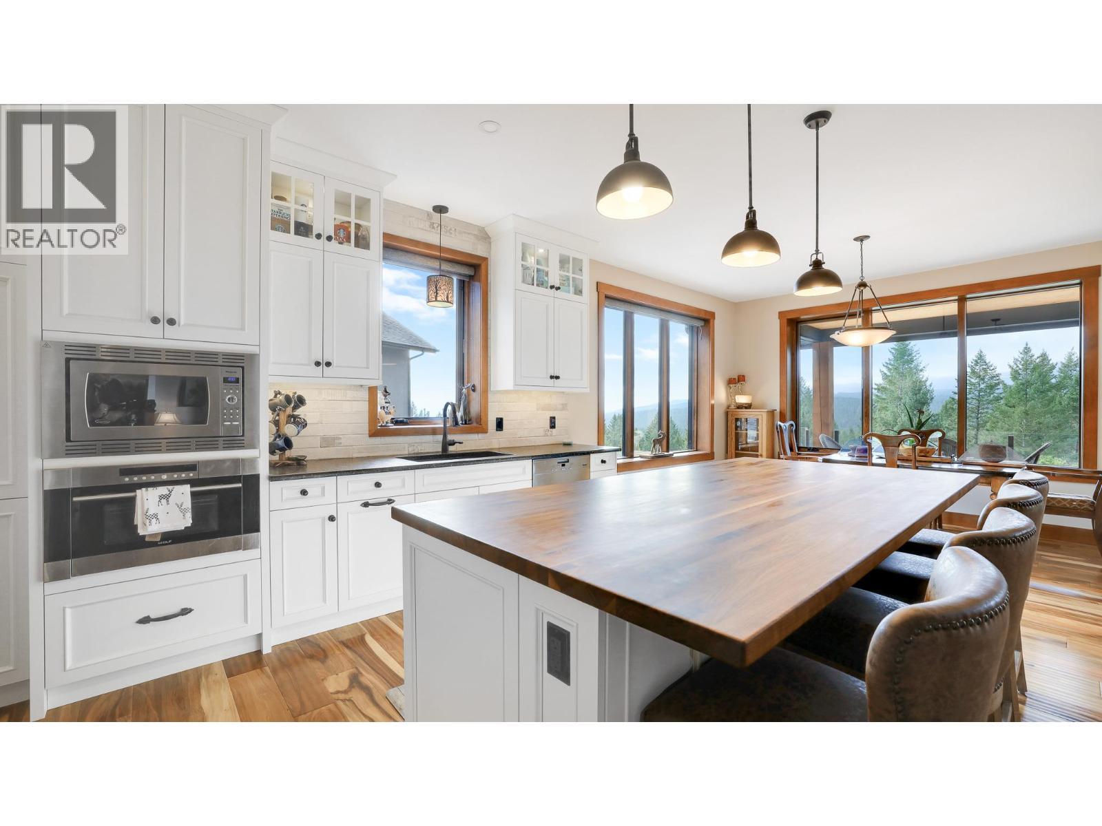 2621 Brewer Ridge Rise, Invermere, BC - Indoor