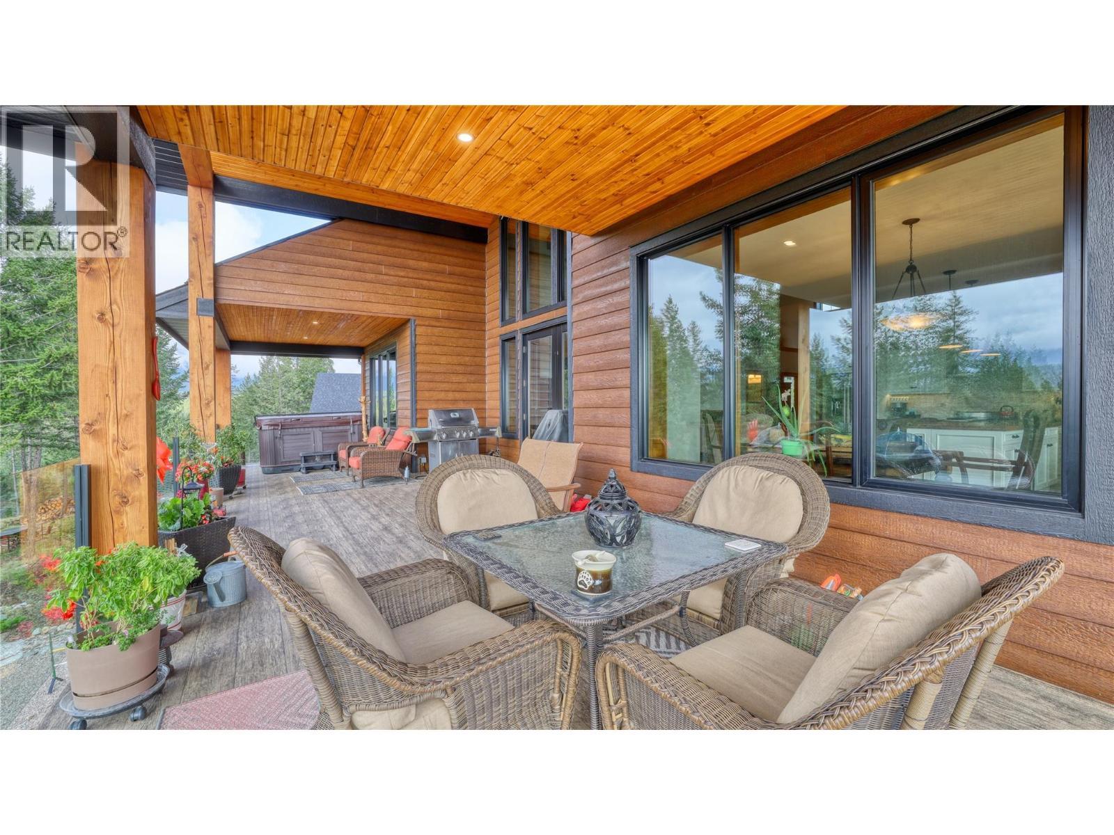2621 Brewer Ridge Rise, Invermere, BC - Outdoor With Deck Patio Veranda With Exterior