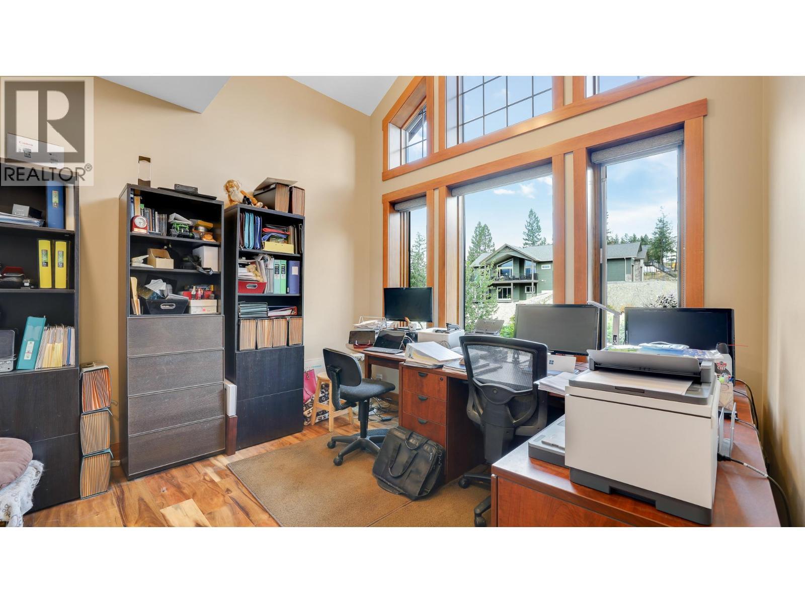 2621 Brewer Ridge Rise, Invermere, BC - Indoor Photo Showing Office