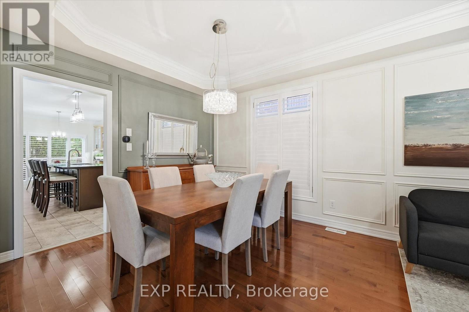 266 Admiral Drive, Oakville, ON - Indoor Photo Showing Dining Room