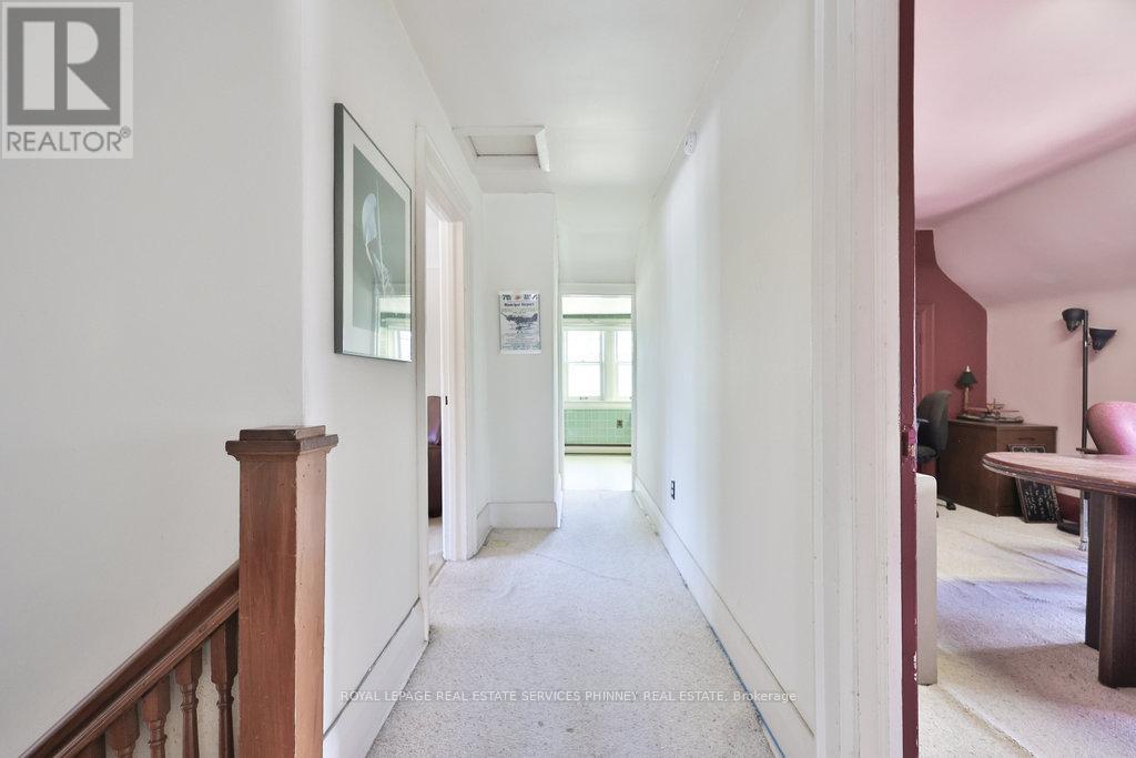 160 King Street E, Mississauga, ON