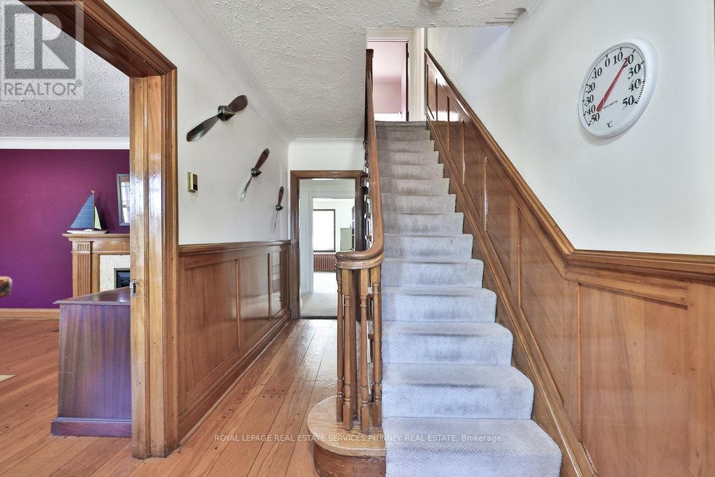 160 King Street E, Mississauga, ON