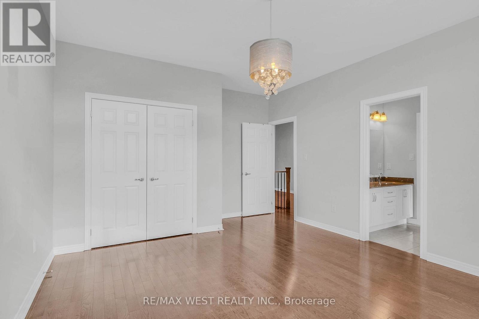 198 Jessie Caverhill Pass, Oakville, ON - Indoor Photo Showing Other Room