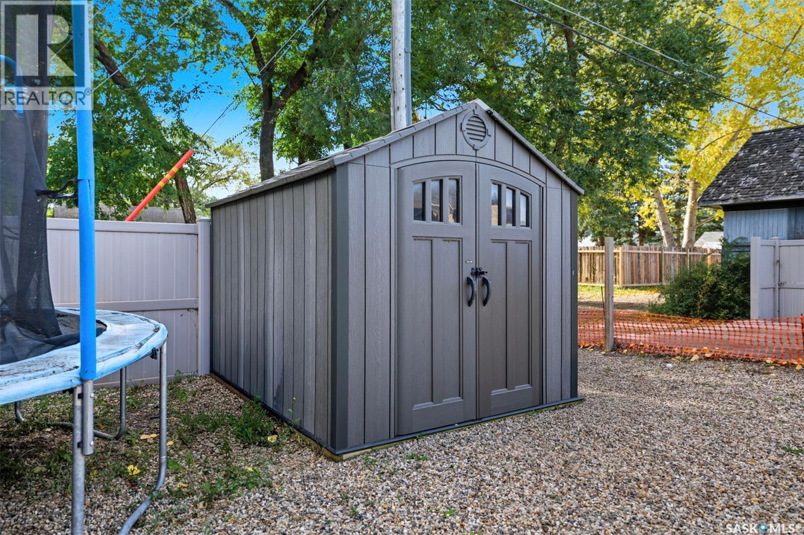 101 6Th Avenue W, Watrous, SK - Outdoor