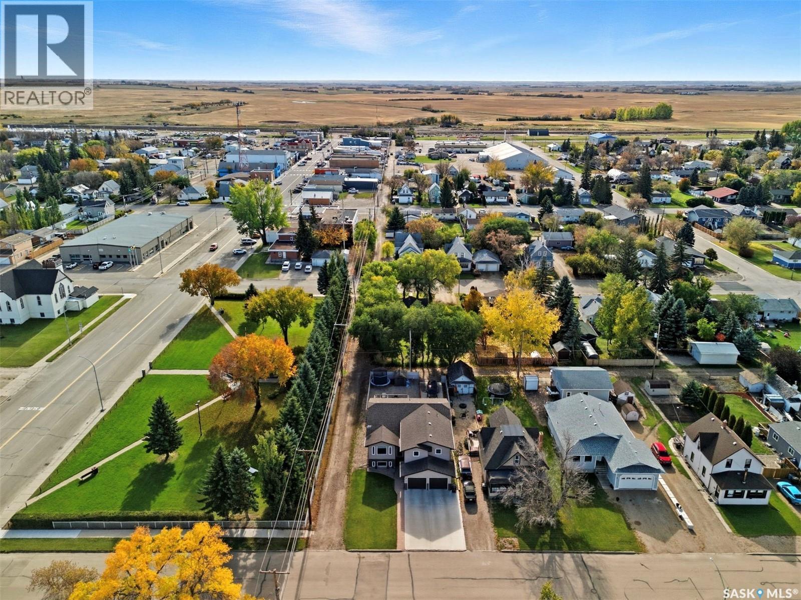 101 6Th Avenue W, Watrous, SK - Outdoor With View