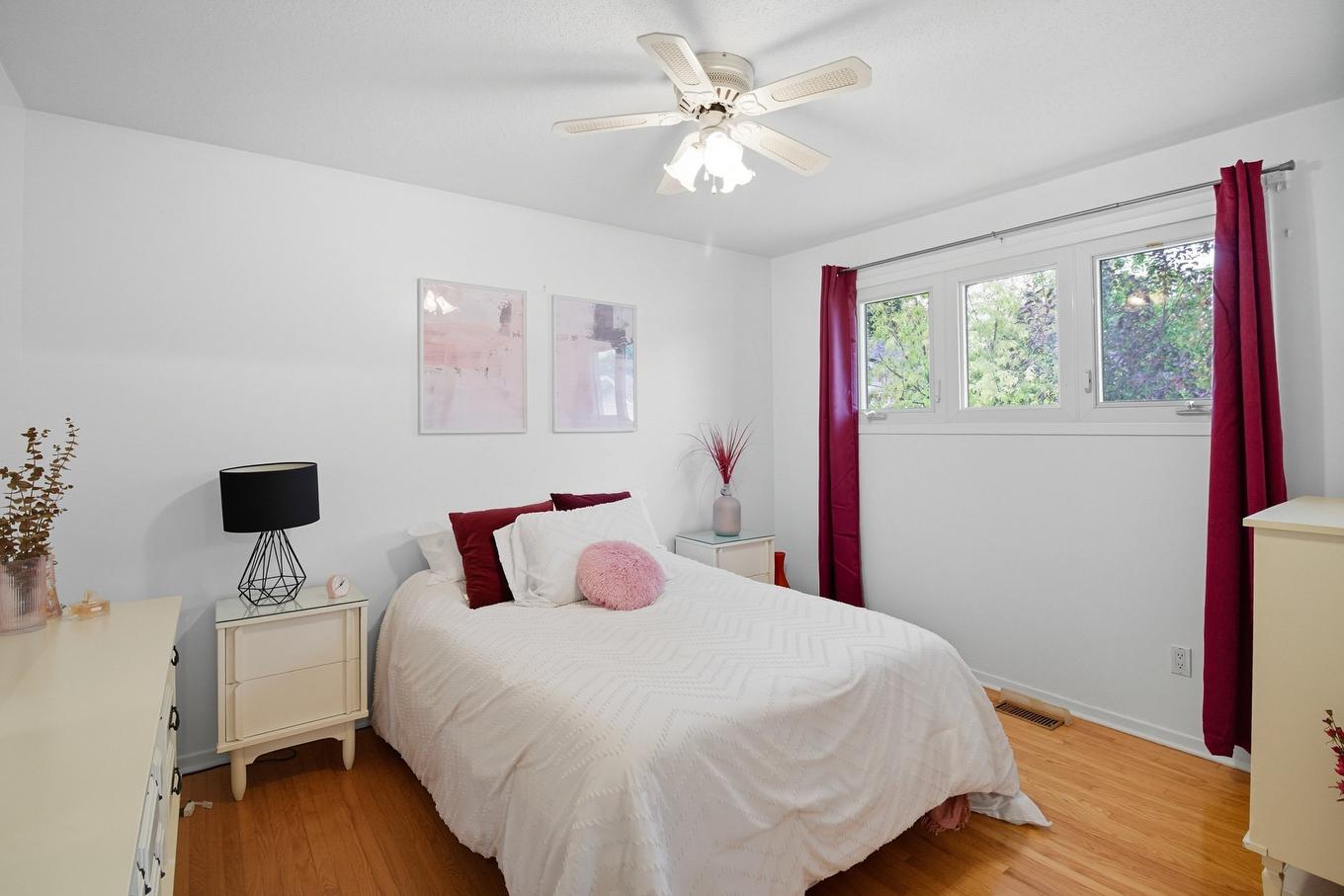 Chambre à coucher - 17 Rue De Bourgogne, Gatineau (Gatineau), QC - Indoor Photo Showing Bedroom