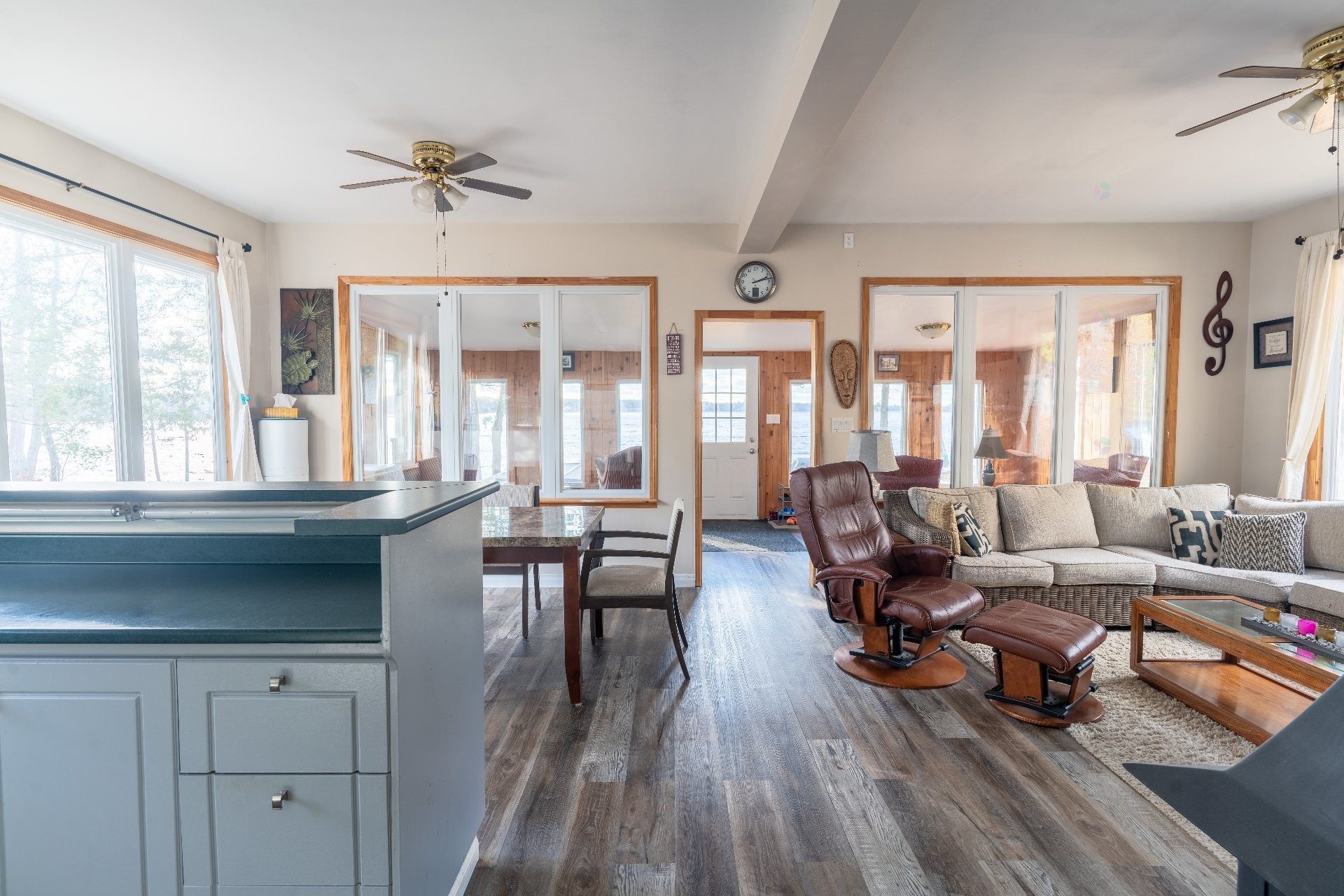 Overall view - 54 Ch. Isok, Waltham, QC - Indoor Photo Showing Living Room