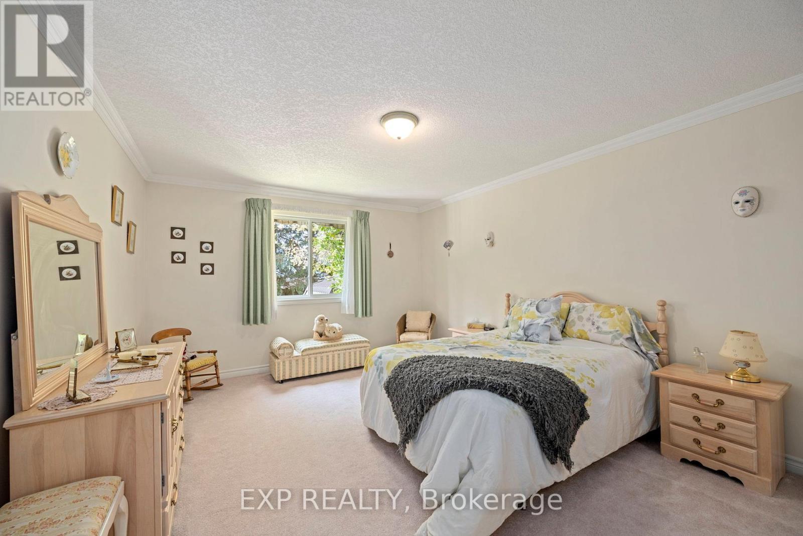 56 Lake Margaret Trail, St. Thomas, ON - Indoor Photo Showing Bedroom