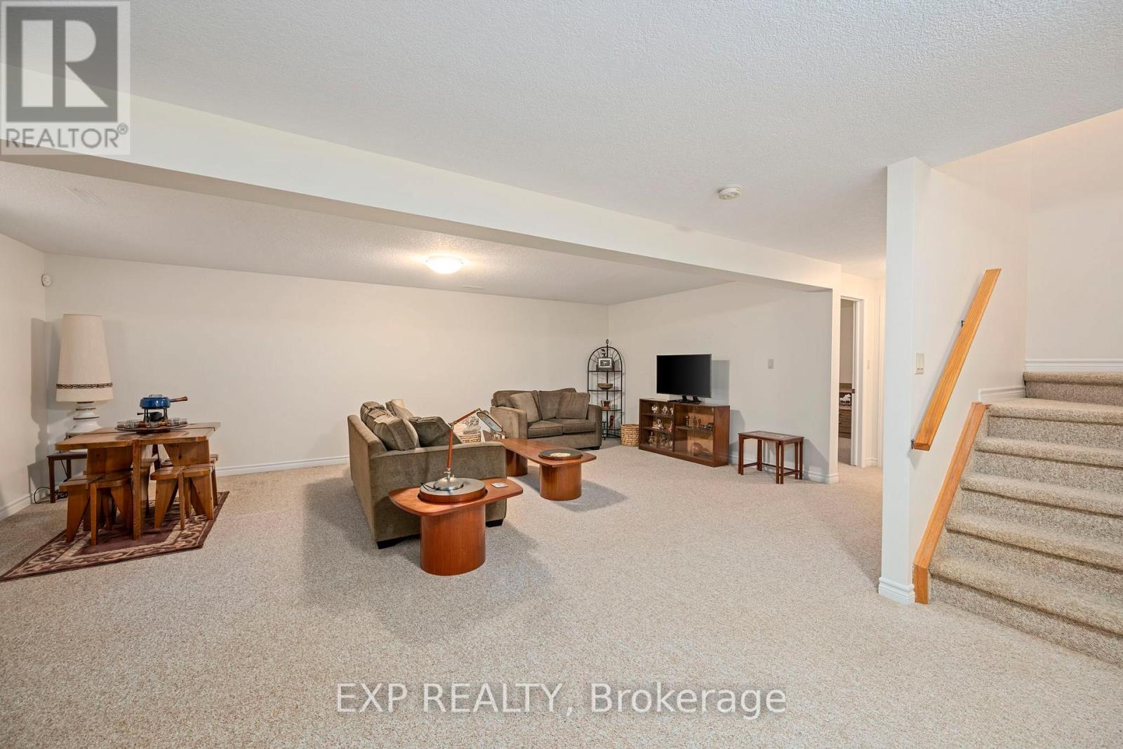 56 Lake Margaret Trail, St. Thomas, ON - Indoor Photo Showing Other Room