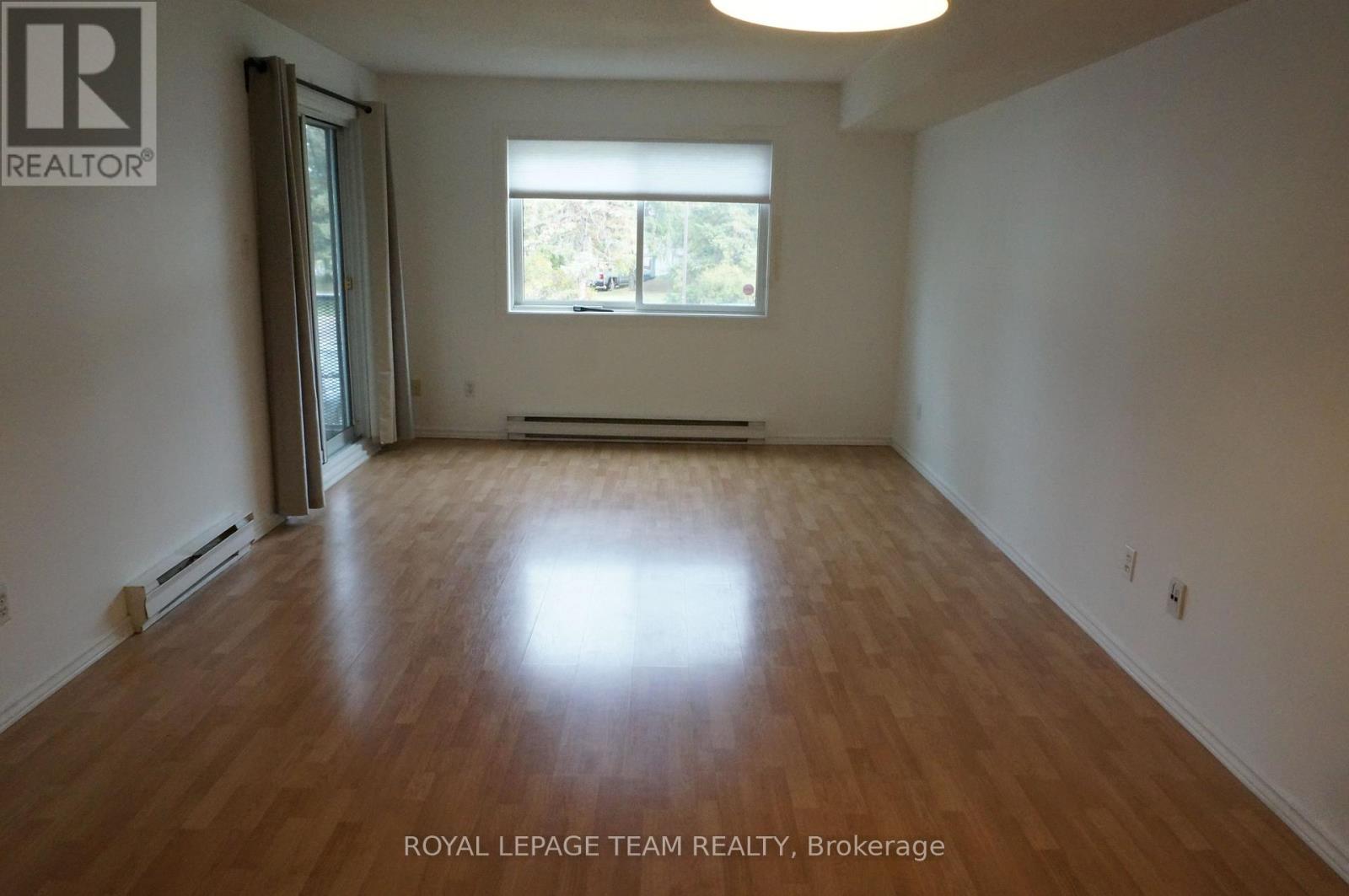 Living /Dinning - View from the Kitchen - 217 - 316 Lorry Greenberg Drive, Ottawa, ON - Indoor Photo Showing Other Room