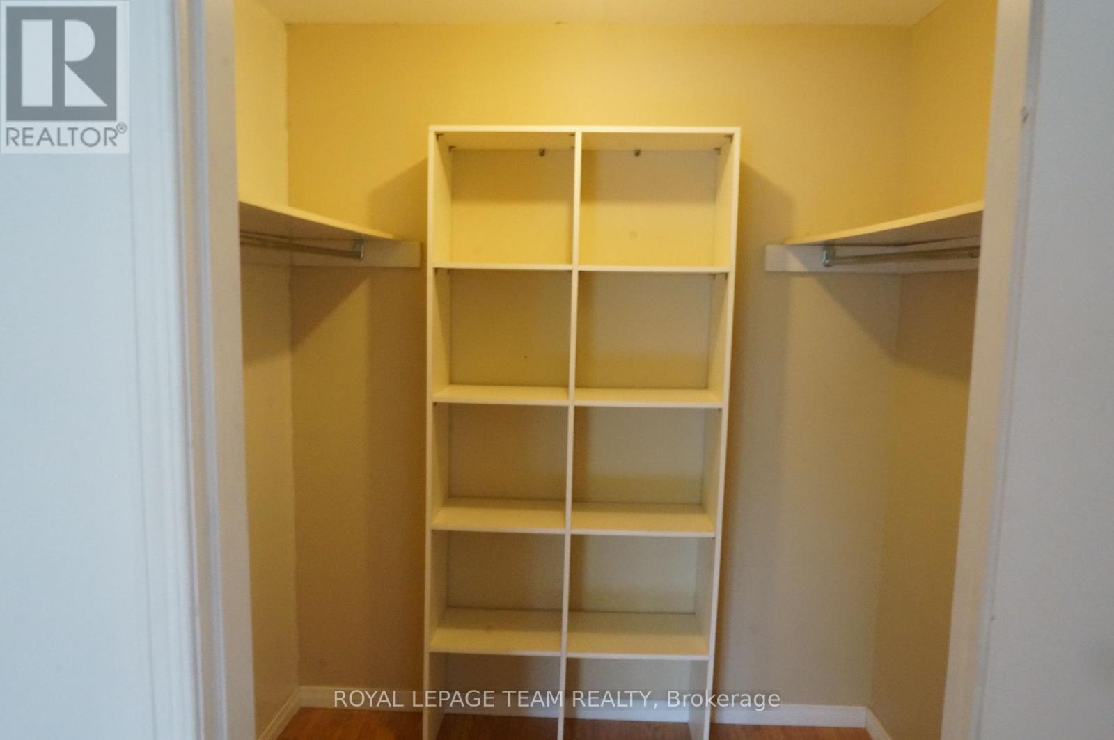 Walking Closet in the Primary Bedroom - 217 - 316 Lorry Greenberg Drive, Ottawa, ON - Indoor With Storage