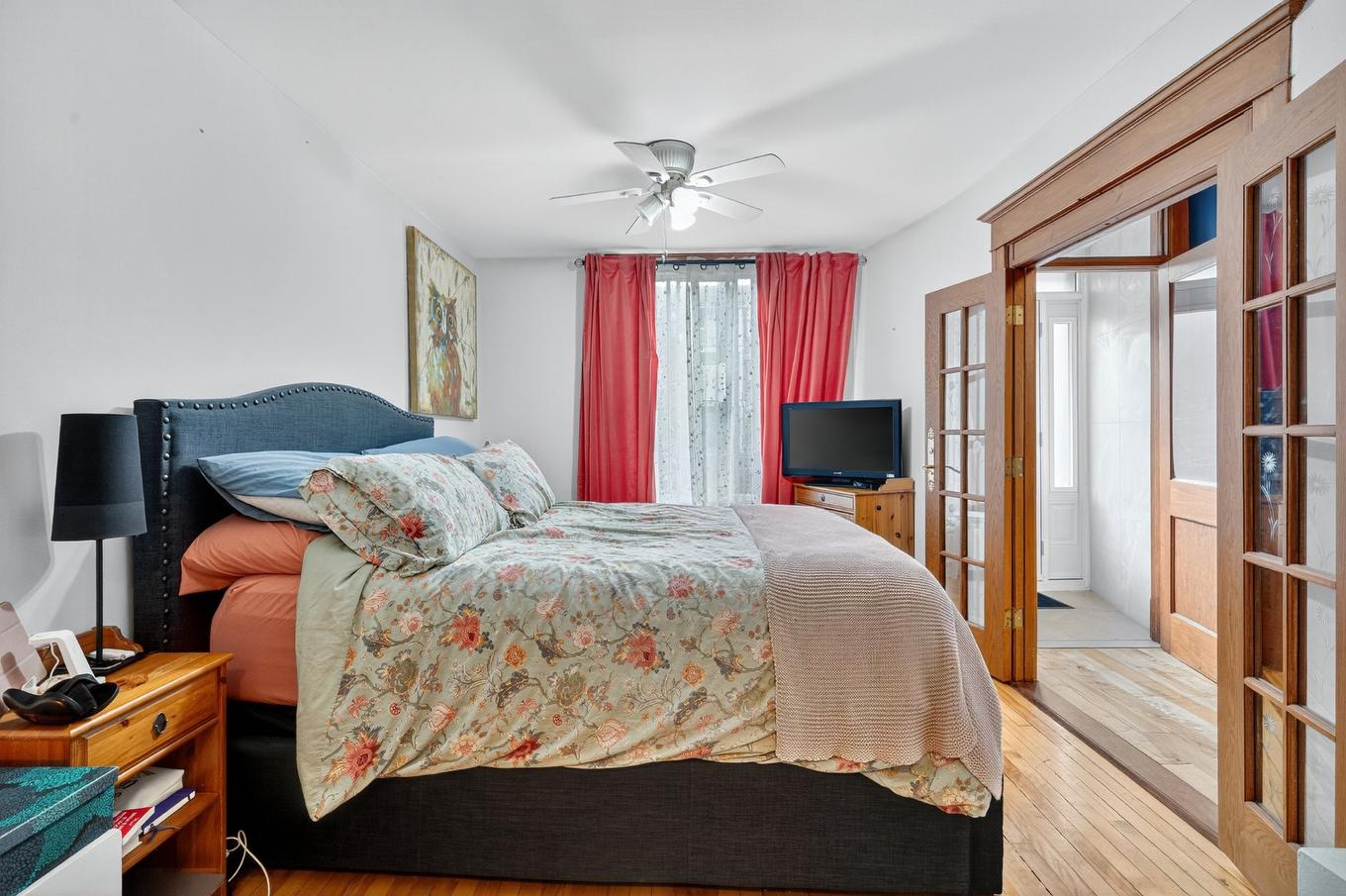 Chambre à coucher principale - 8385 - 8389 Rue St-Denis, Montréal (Villeray/Saint-Michel/Parc-Extension), QC - Indoor Photo Showing Bedroom