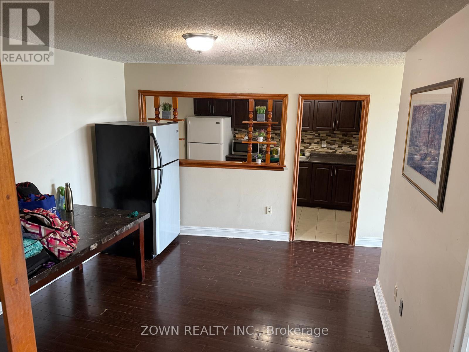 602 - 100 Echo Point, Toronto, ON - Indoor Photo Showing Kitchen