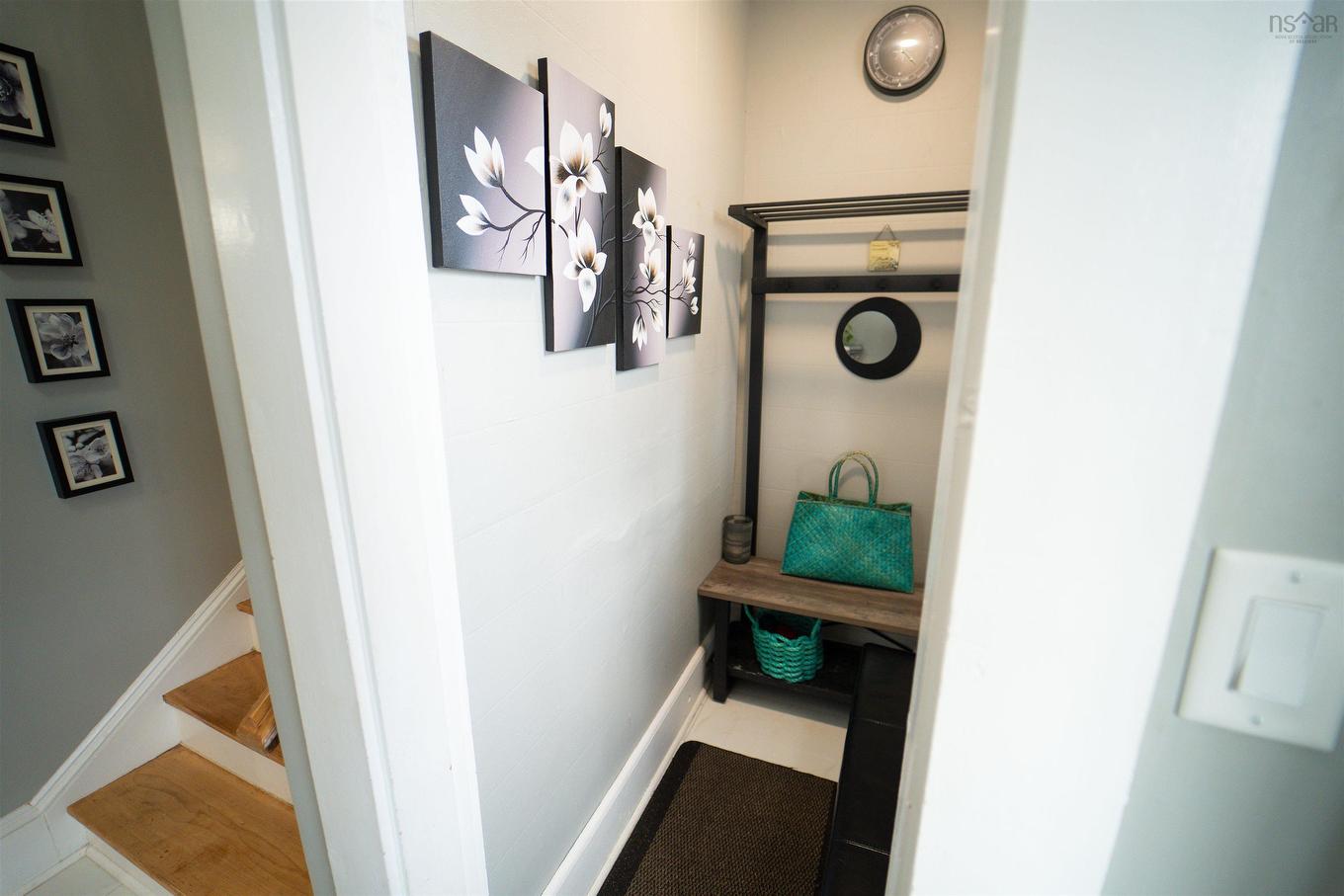 33 Pleasant Street, Parrsboro, NS