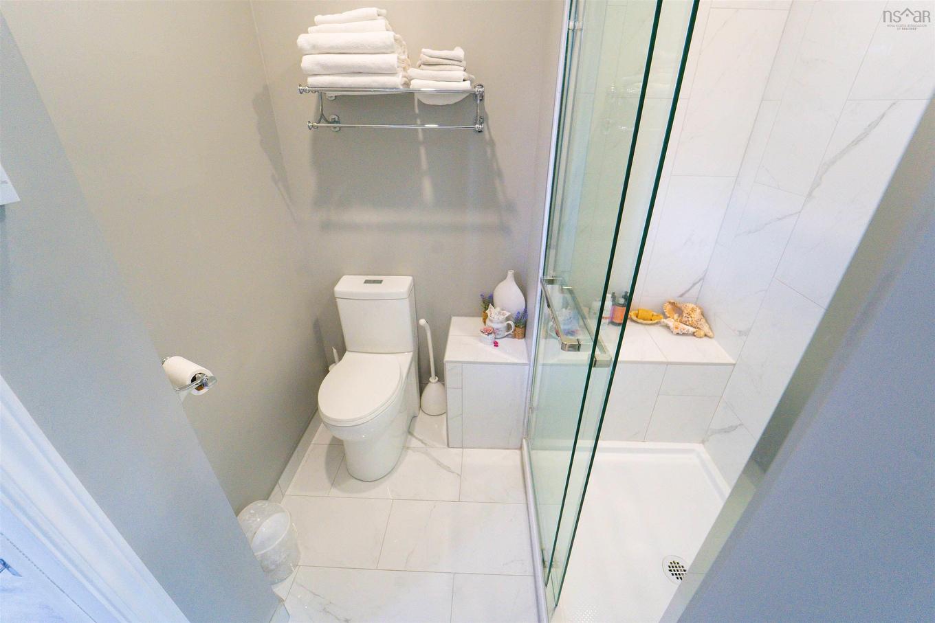 33 Pleasant Street, Parrsboro, NS