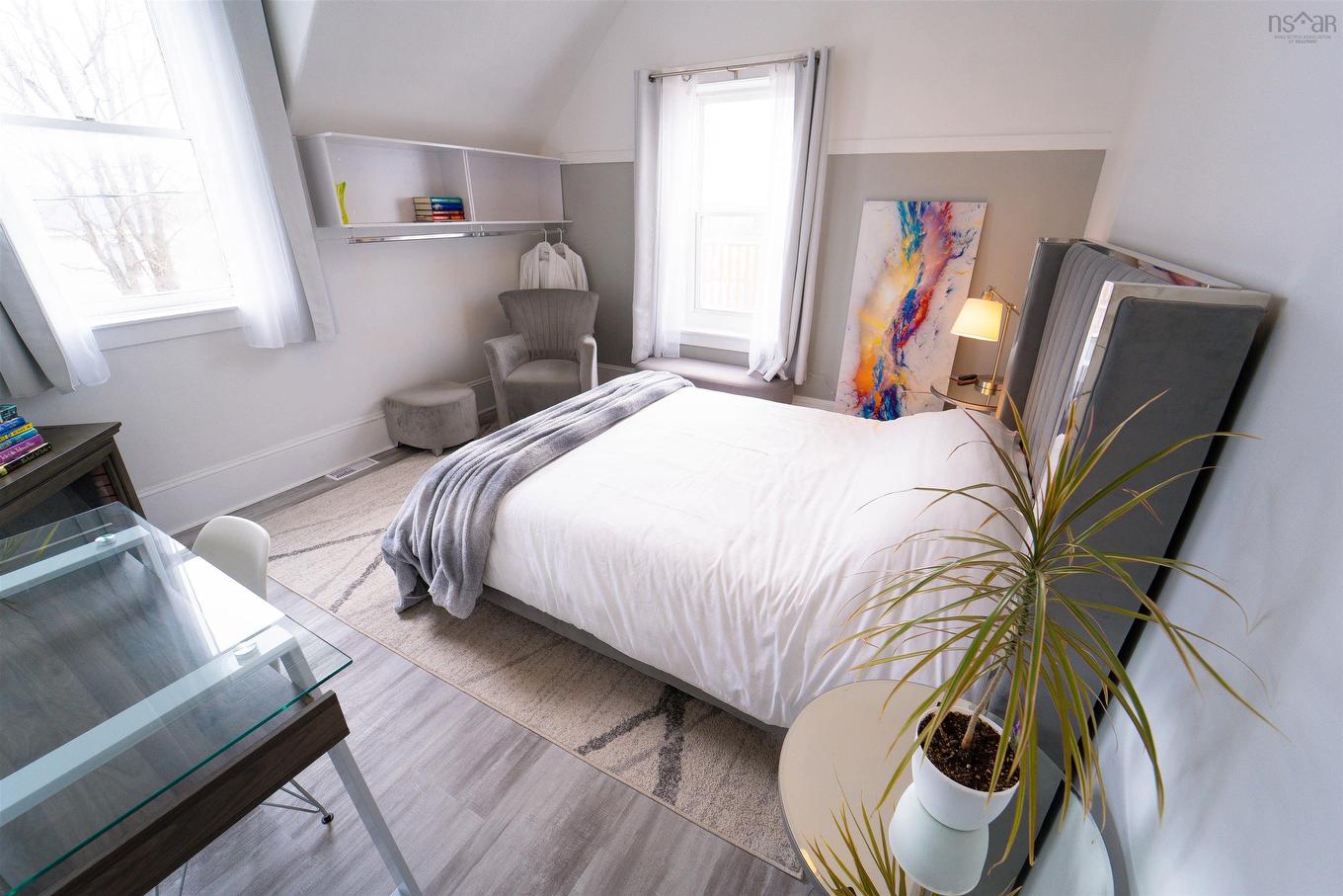 33 Pleasant Street, Parrsboro, NS