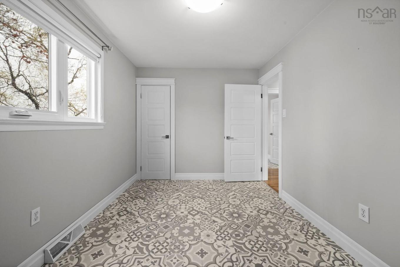 27 Dartmoor Crescent, Bedford, NS