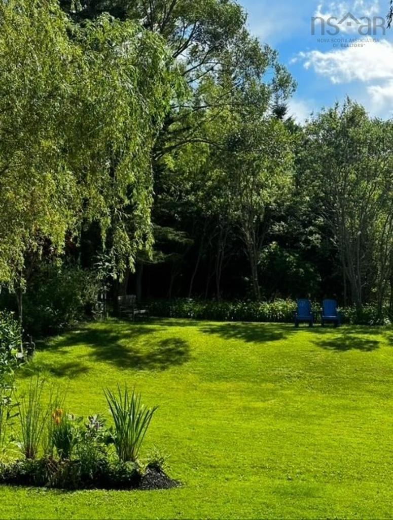 27 Dartmoor Crescent, Bedford, NS