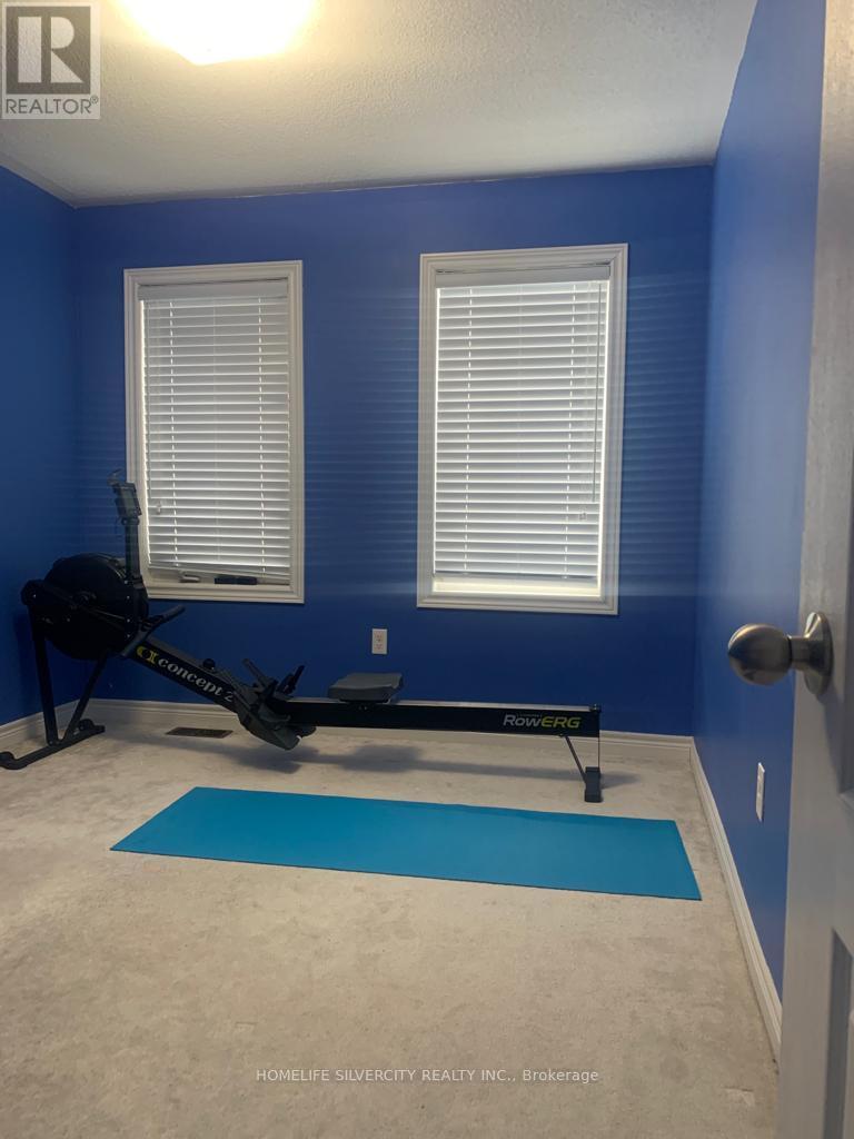 5 Almond Street, Brampton, ON - Indoor Photo Showing Other Room