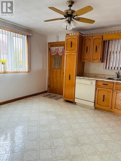 604 Eleventh Street E, Cornwall, ON - Indoor Photo Showing Kitchen