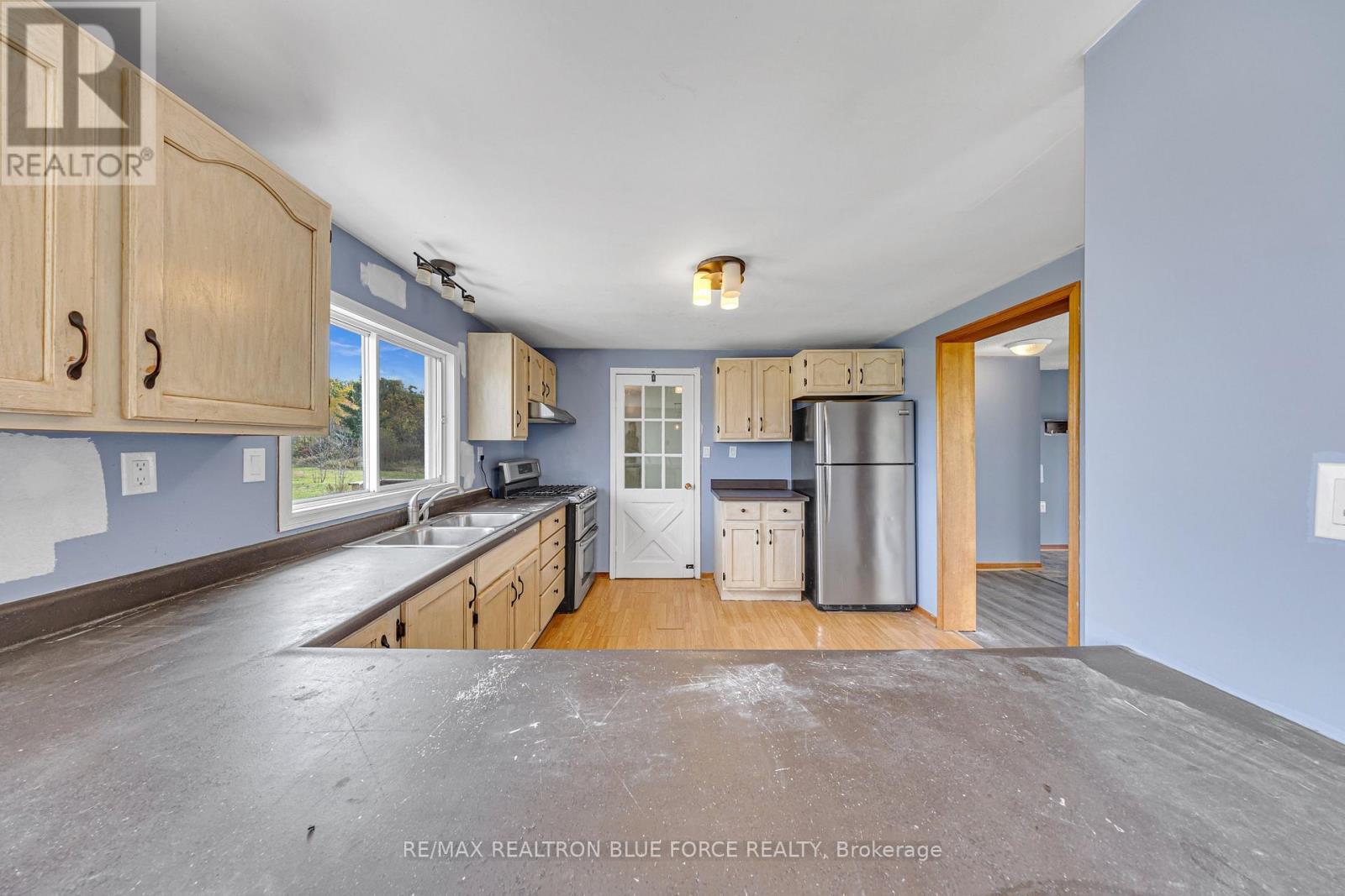 915 Lorraine Road, Port Colborne, ON