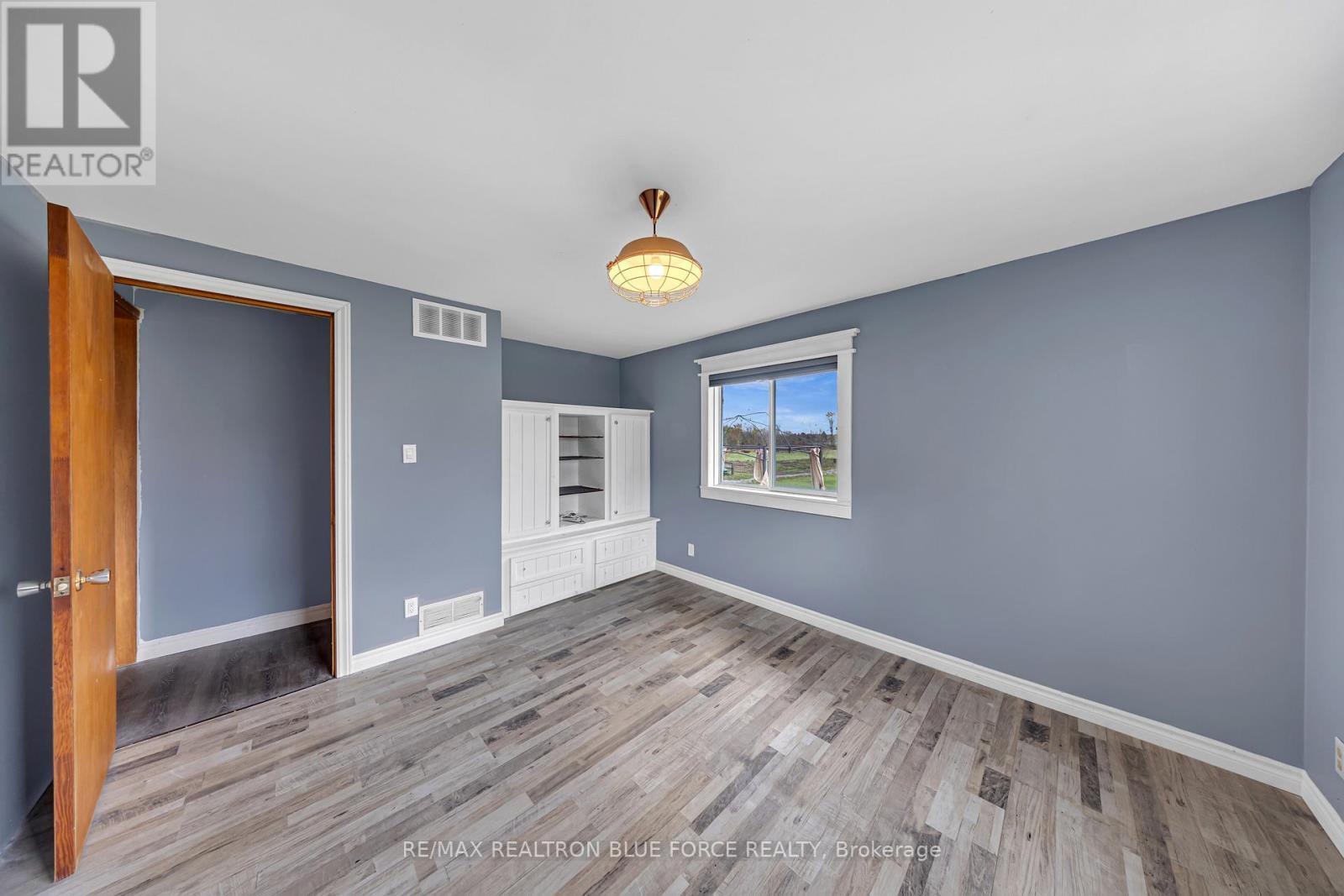 915 Lorraine Road, Port Colborne, ON