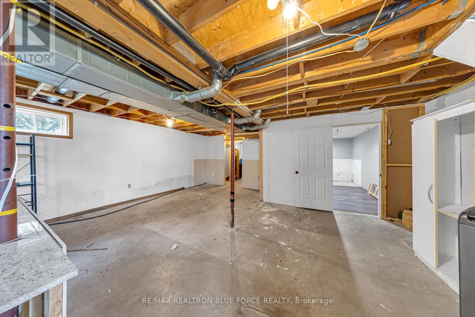 915 Lorraine Road, Port Colborne, ON