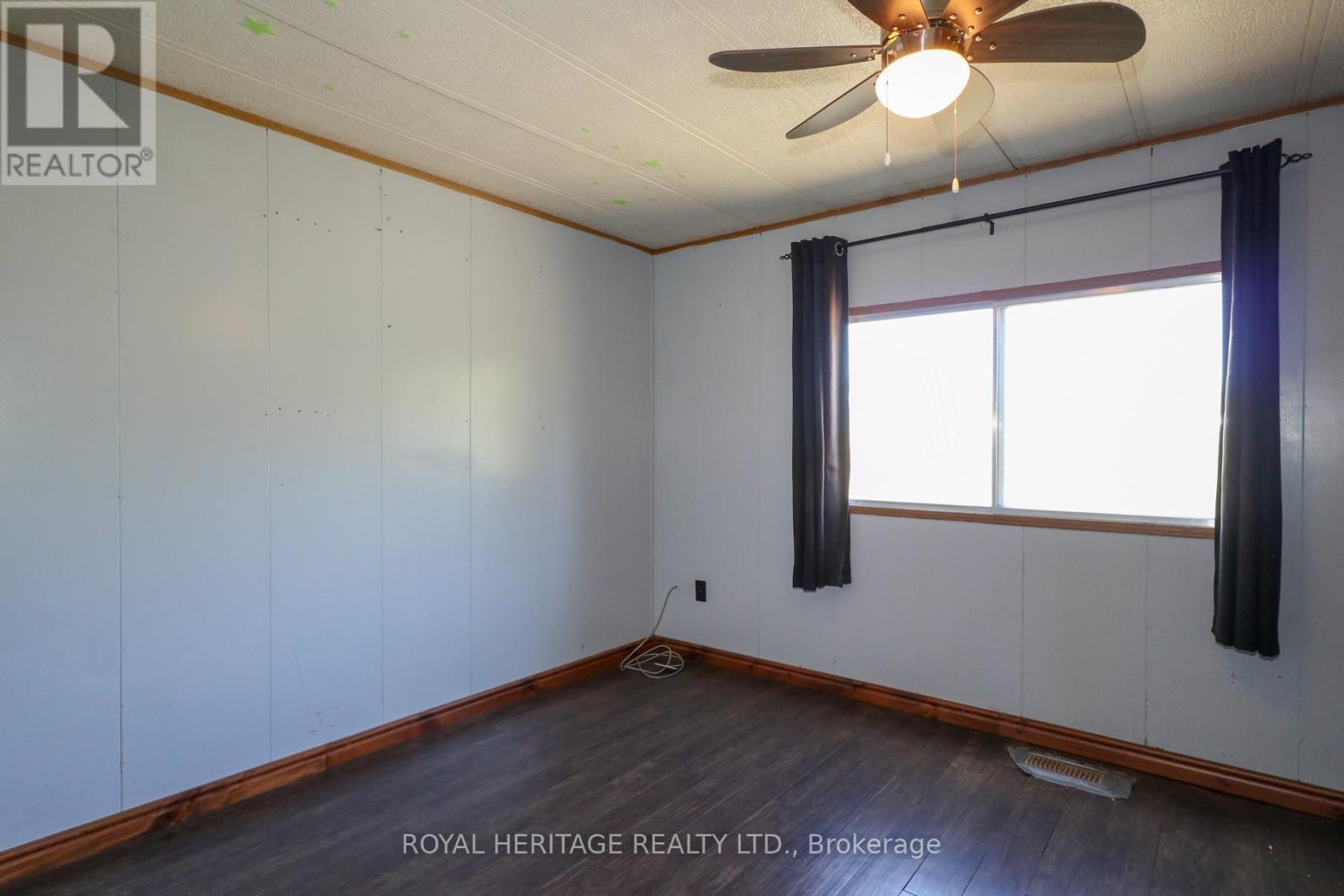 161 Devitt'S Road, Kawartha Lakes, ON - Indoor Photo Showing Other Room