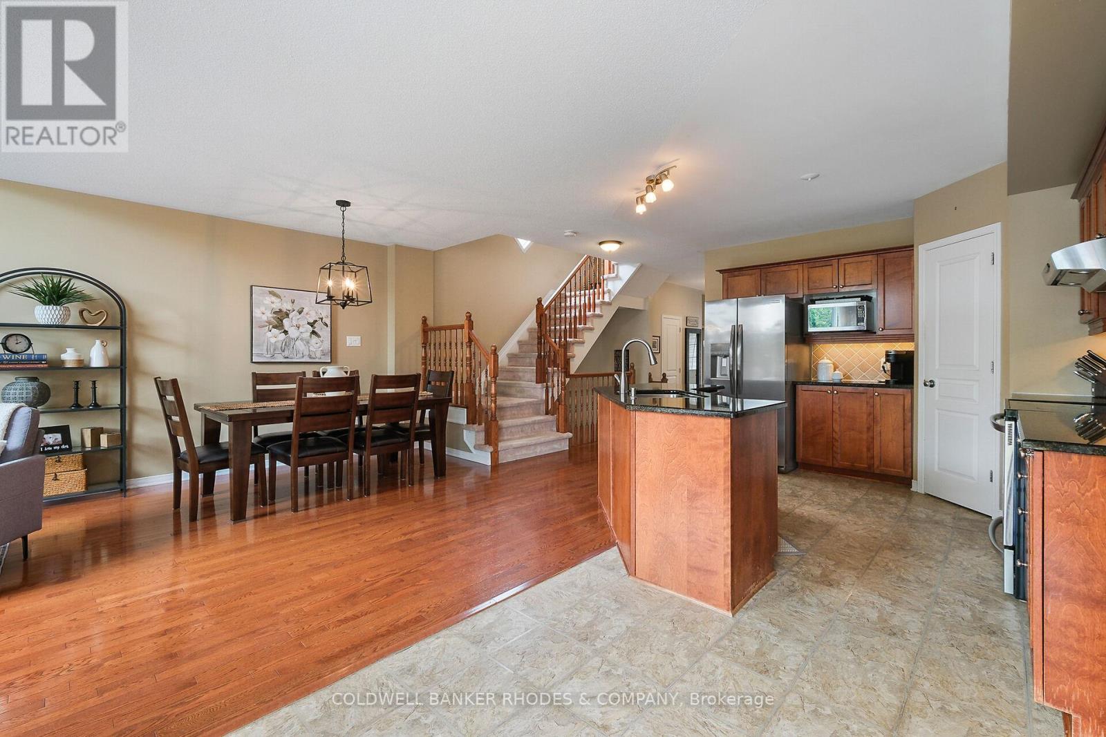 175 Destiny Private, Ottawa, ON - Indoor