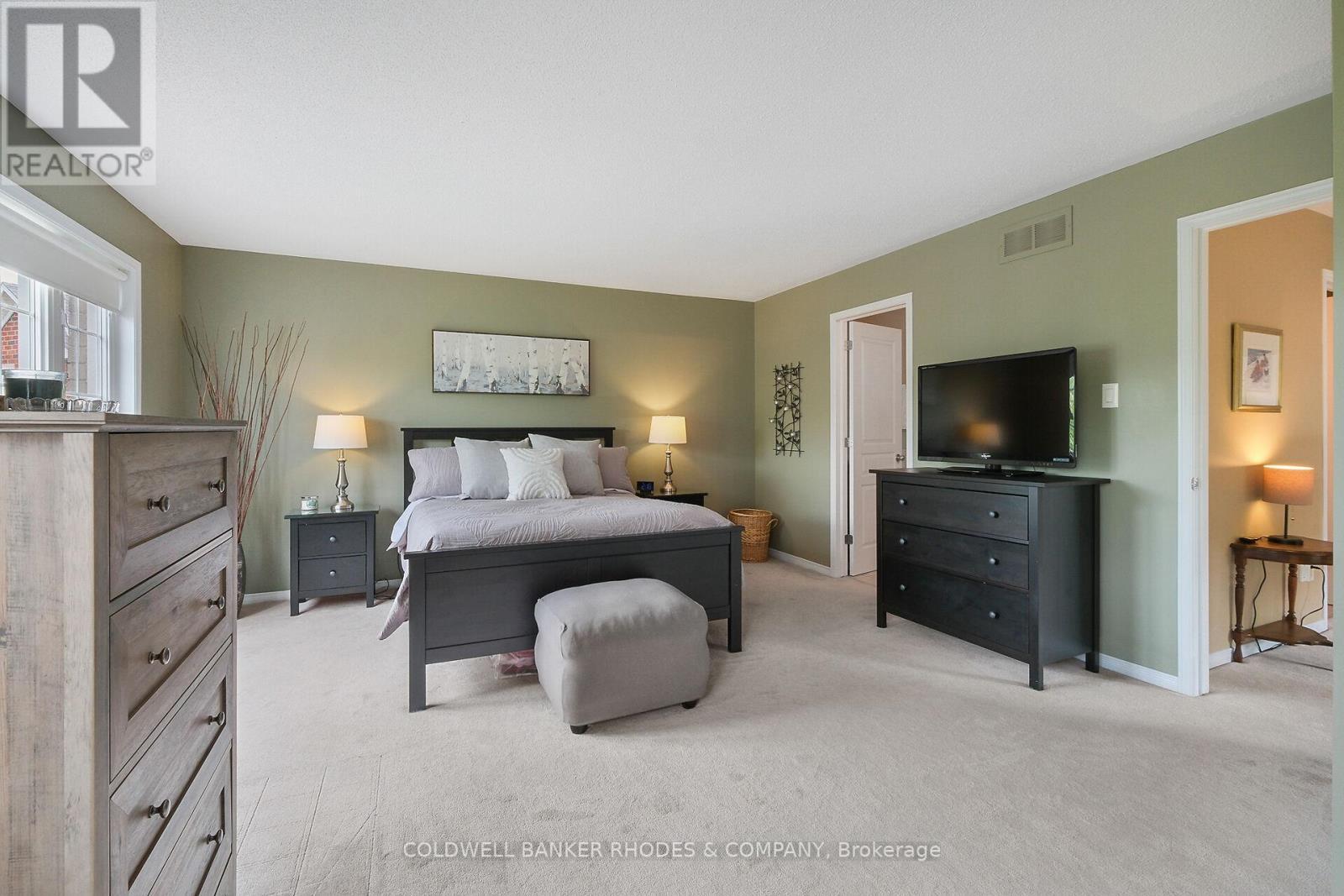 175 Destiny Private, Ottawa, ON - Indoor Photo Showing Bedroom