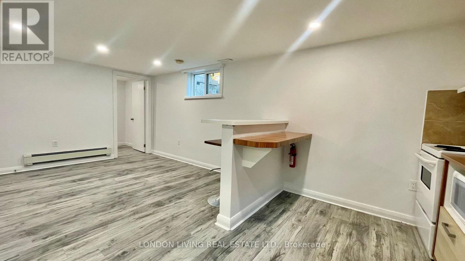 183 Cambridge Street, London North (North N), ON - Indoor