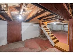 basement -