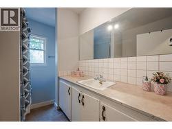 Bathroom digitally staged -