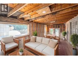 sunroom digitally staged -