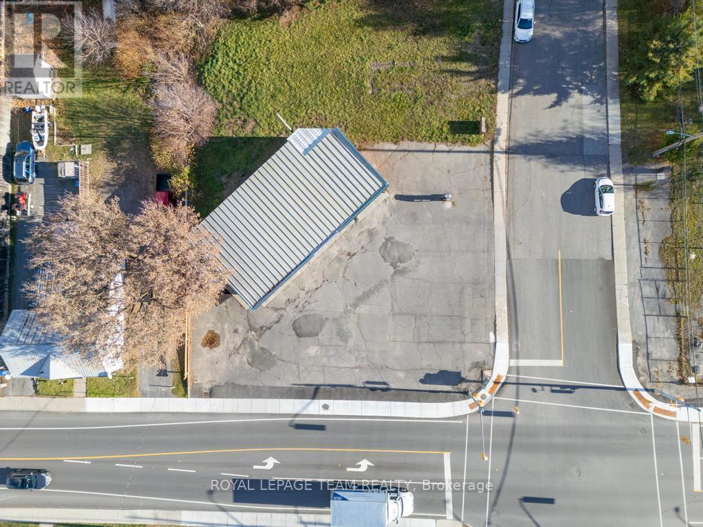 12 Elgin Street E, Arnprior, ON