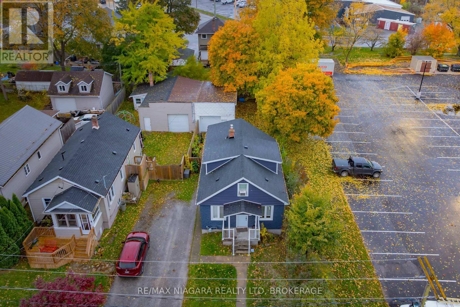 Upper - 39 Carleton Street N, Thorold (Thorold Downtown), ON - Outdoor