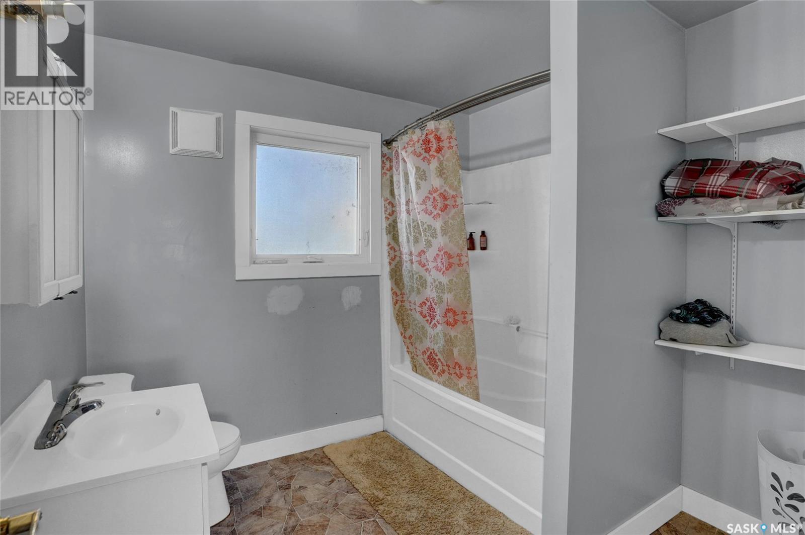 26 Main Street, Marquis, SK - Indoor Photo Showing Bathroom