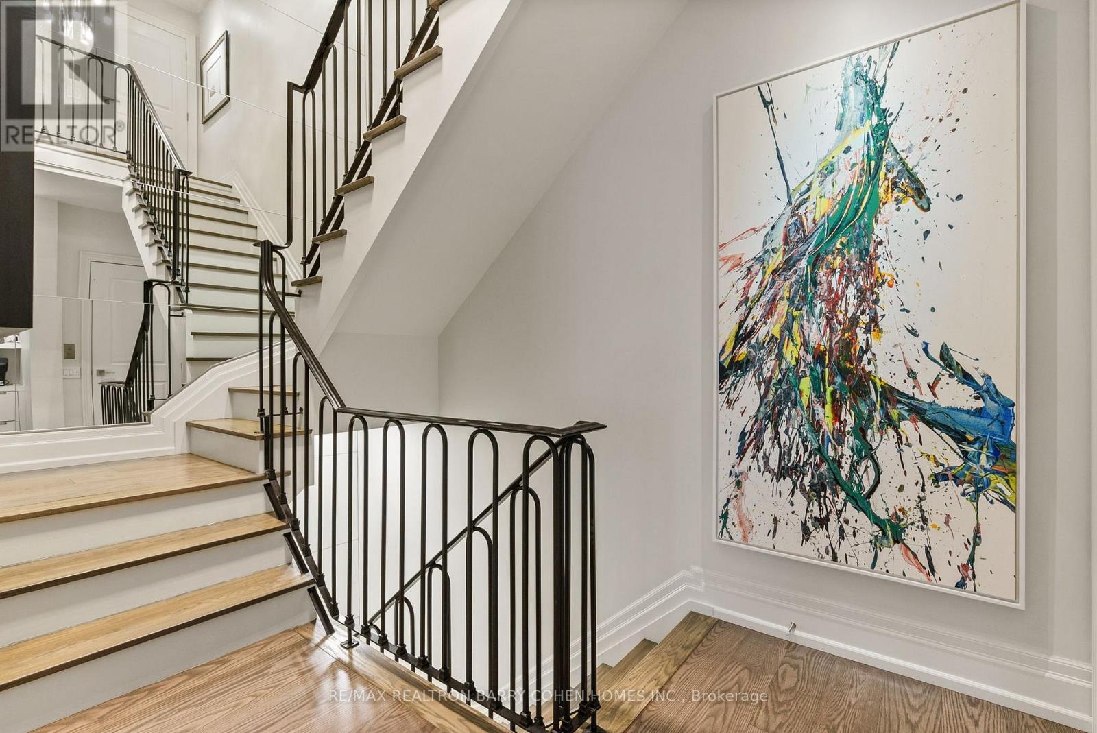 133 Pears Avenue, Toronto, ON - Indoor Photo Showing Other Room