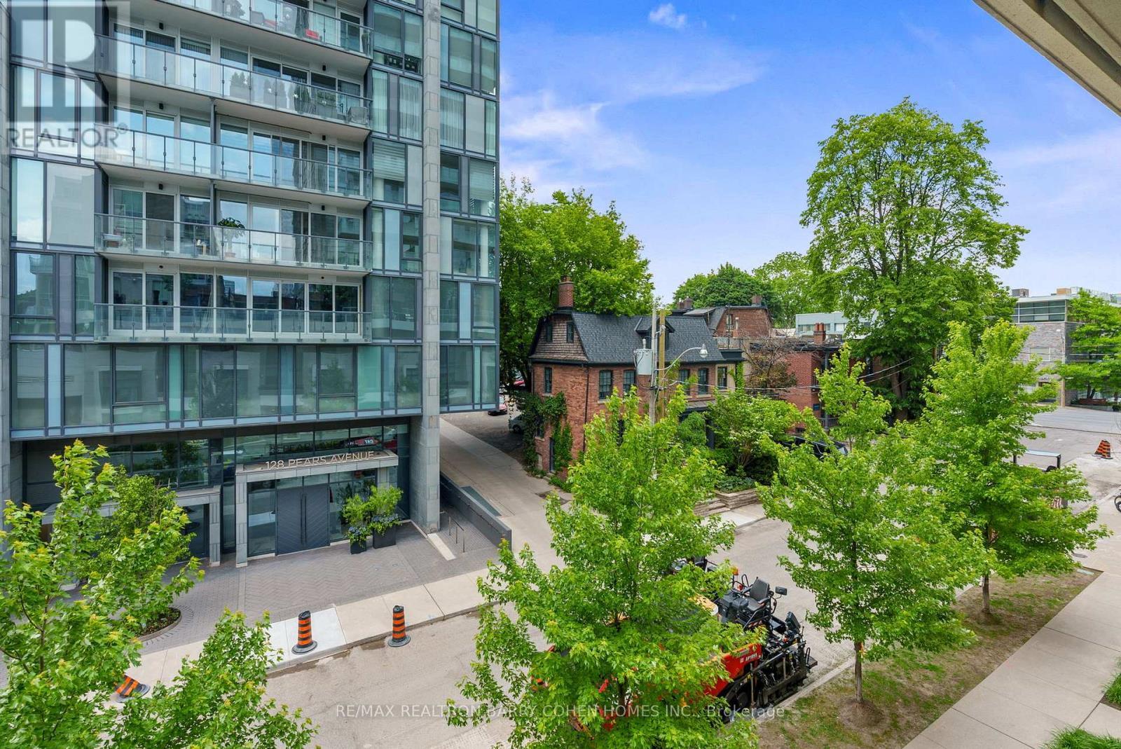 133 Pears Avenue, Toronto, ON - Outdoor With Balcony