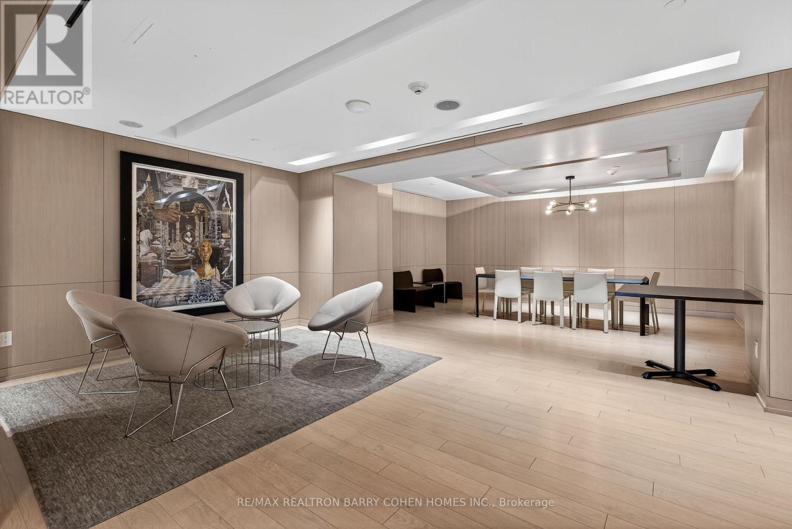 133 Pears Avenue, Toronto, ON - Indoor Photo Showing Other Room