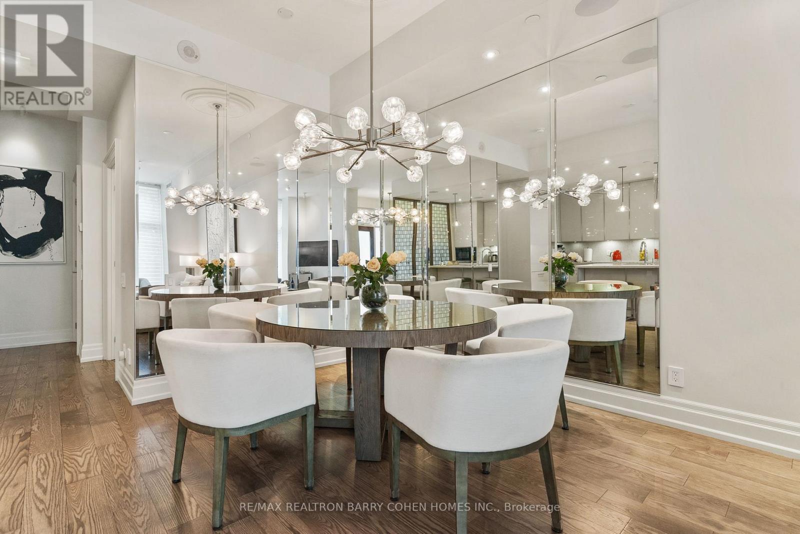 133 Pears Avenue, Toronto, ON - Indoor Photo Showing Dining Room