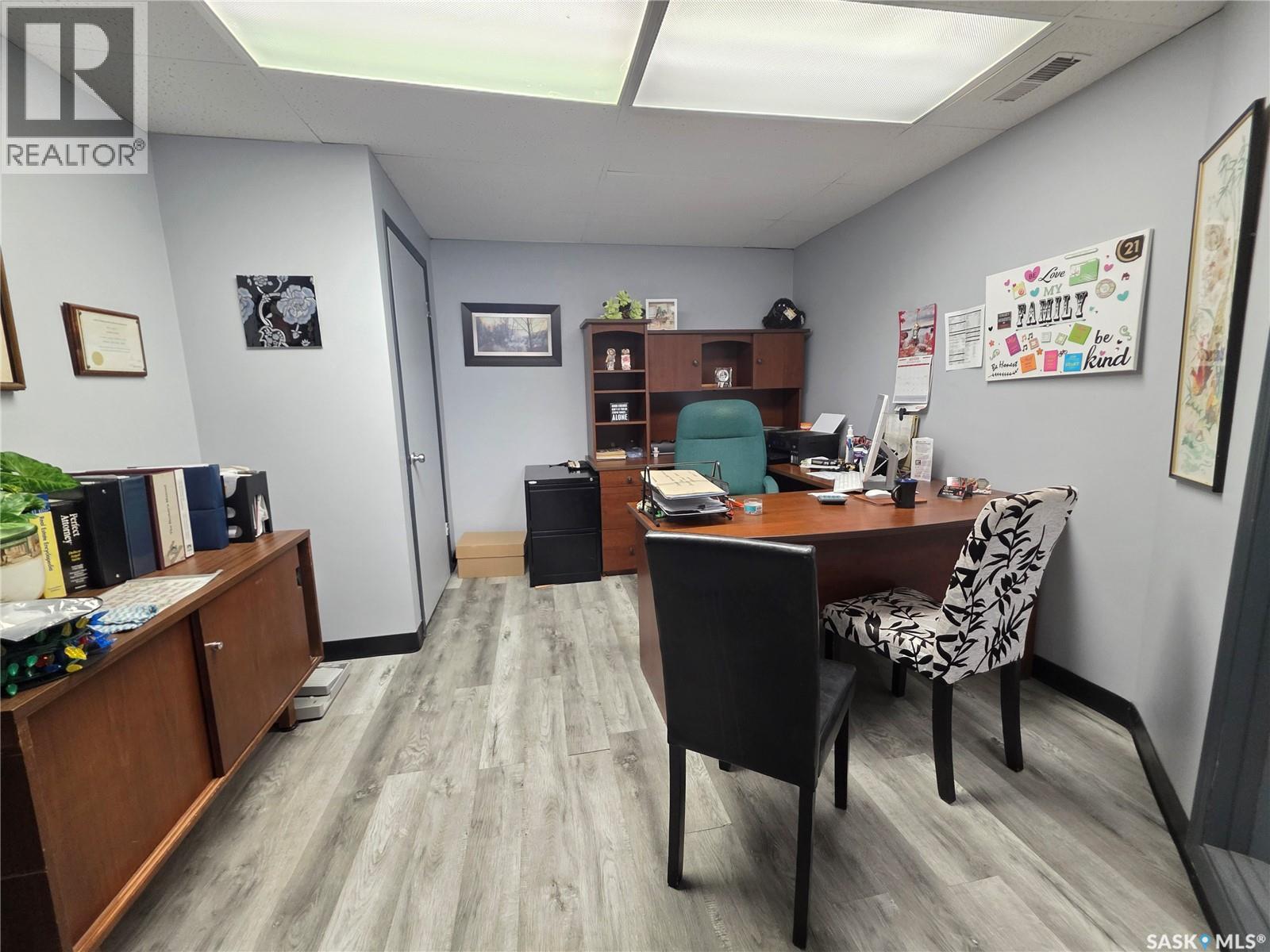 163 1St Avenue Ne, Swift Current, SK