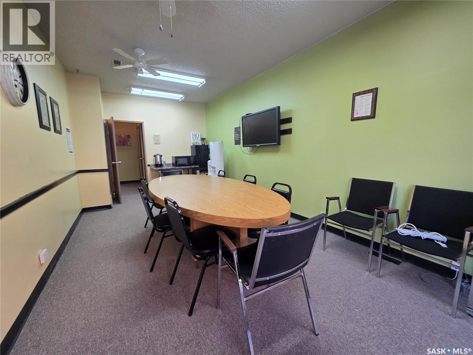 163 1St Avenue Ne, Swift Current, SK