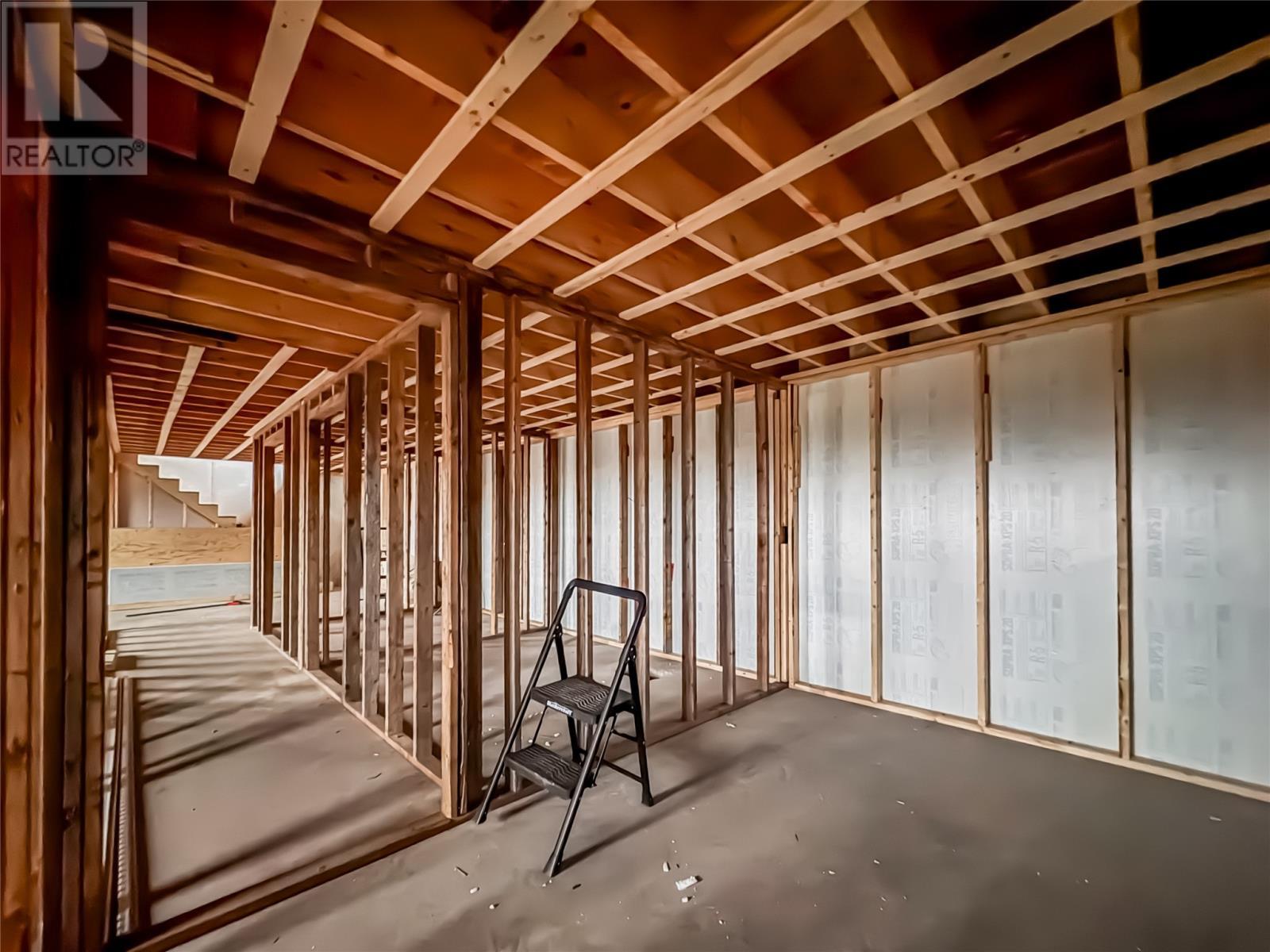 12 Atlantic Street, Marystown, NL - Indoor Photo Showing Other Room