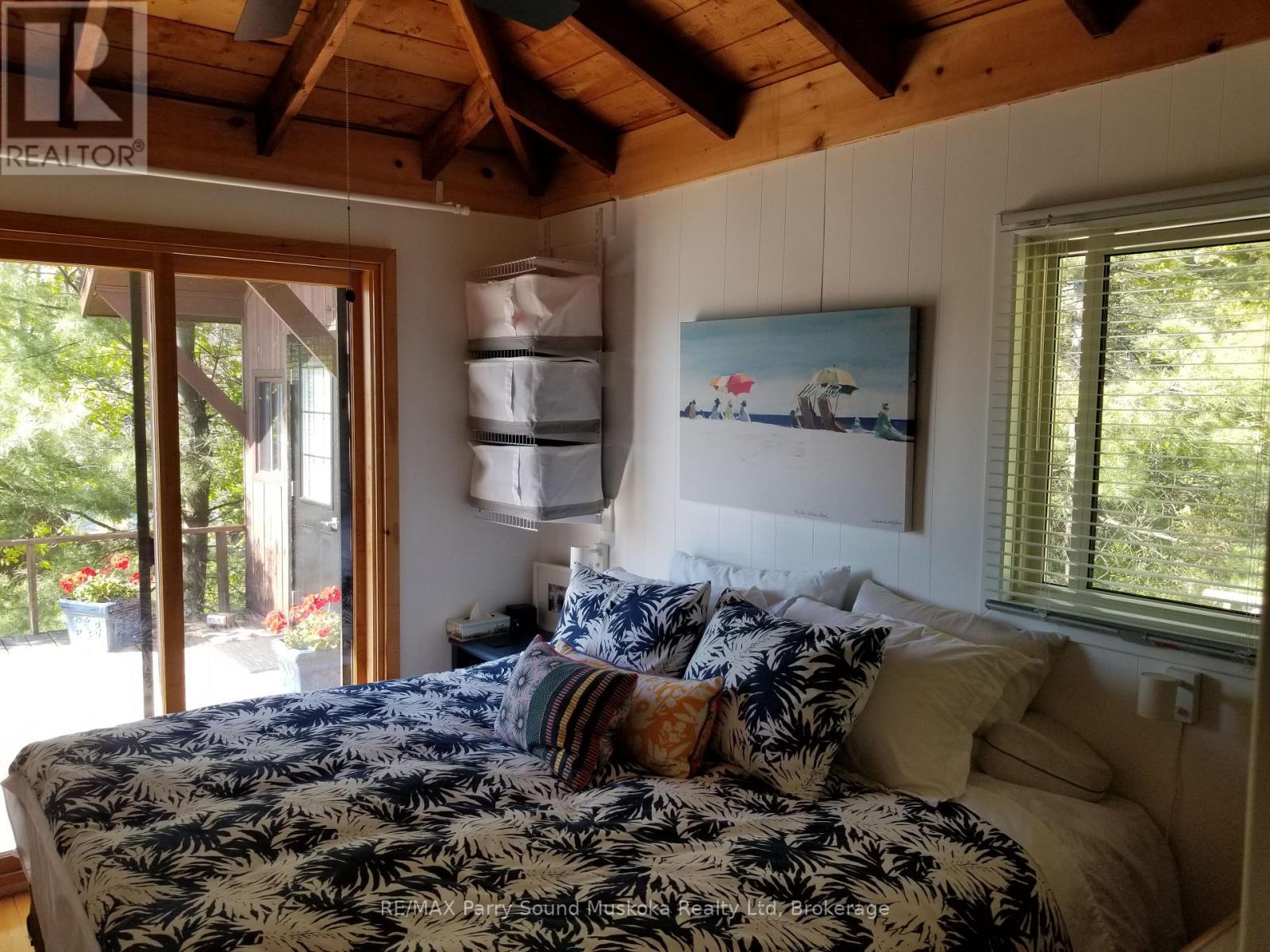 1260 Georgian Bay, The Archipelago (Archipelago North), ON - Indoor Photo Showing Bedroom
