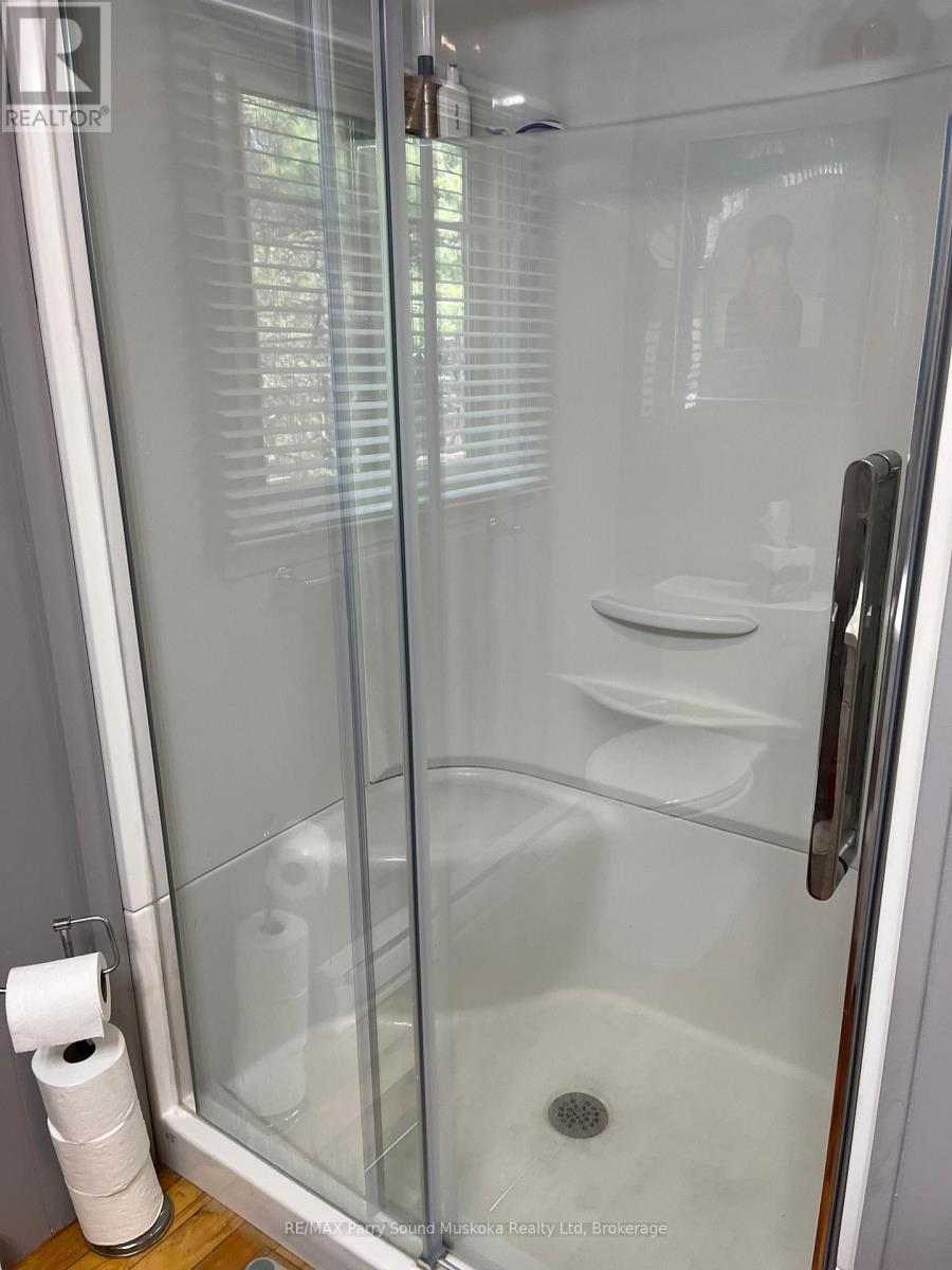 1260 Georgian Bay, The Archipelago (Archipelago North), ON - Indoor Photo Showing Bathroom