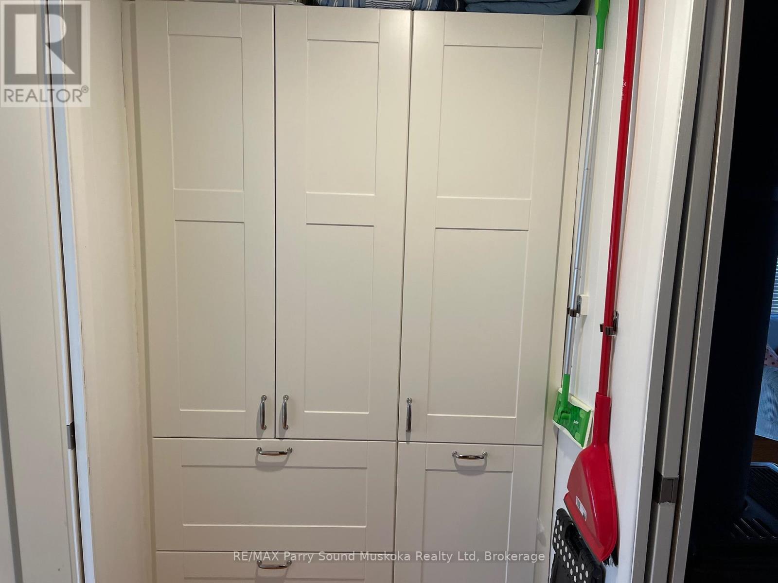 1260 Georgian Bay, The Archipelago (Archipelago North), ON - Indoor Photo Showing Other Room