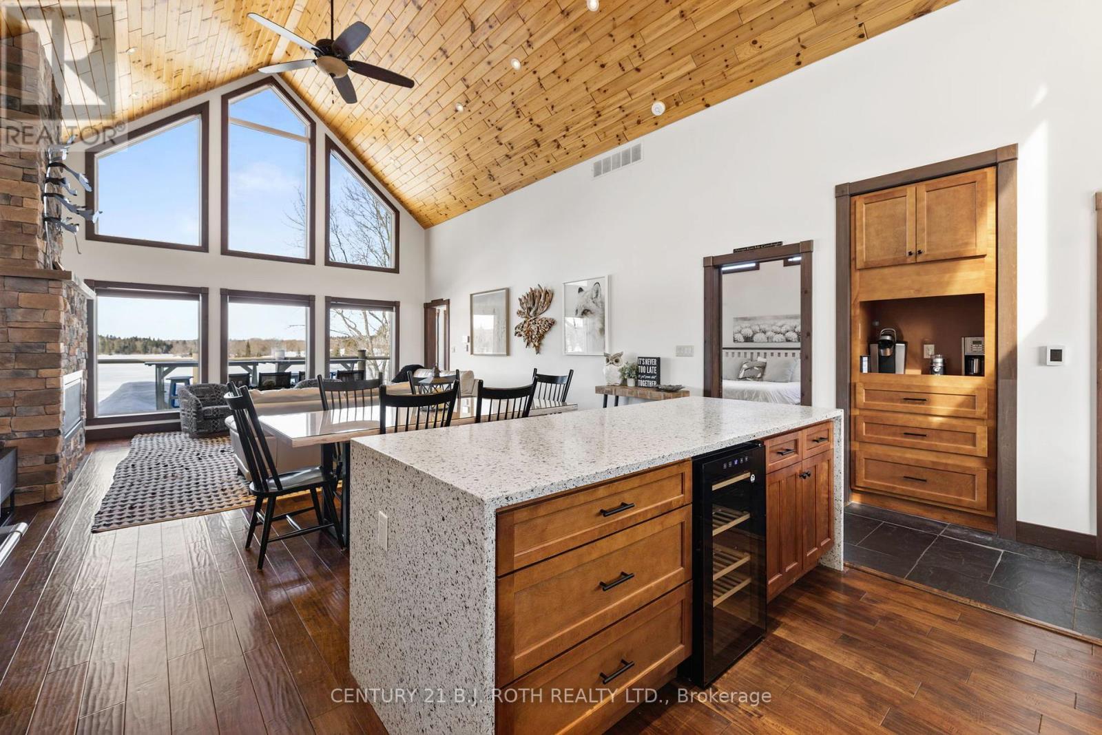 64 Mccords Road, Mckellar, ON - Indoor